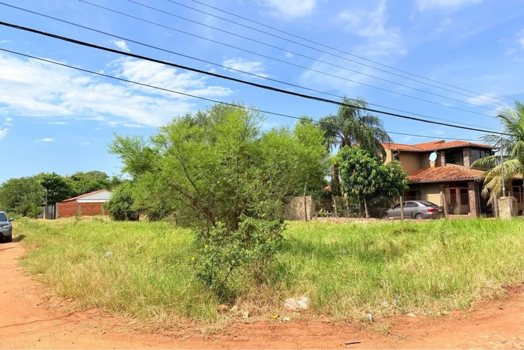 VENDO TERRENO EN ESQUINA EN ISLA AVEIRO - LIMPIO — foto 2