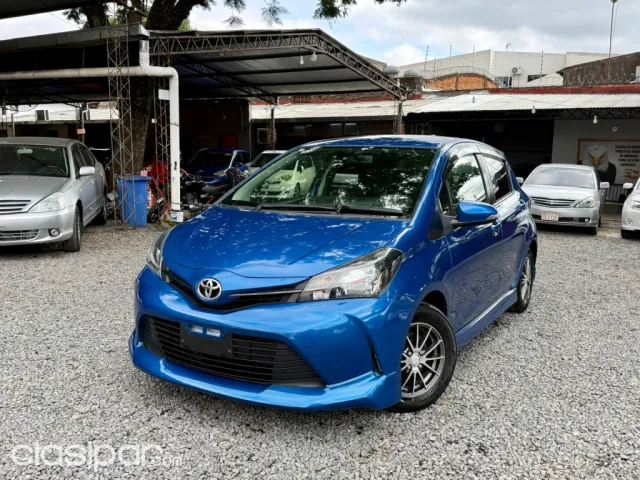 Toyota Vitz 2015 - foto 2