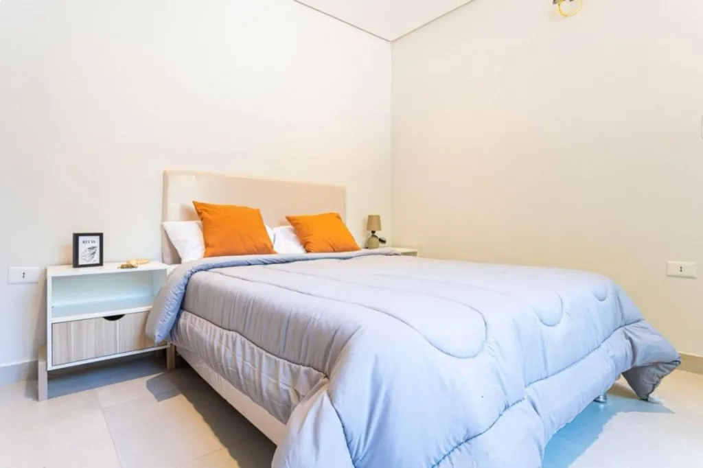 VENDO DUPLEX DE 3 DORMITORIOS EN BARRIO CERRADO LOS CASTAÑOS — foto 2