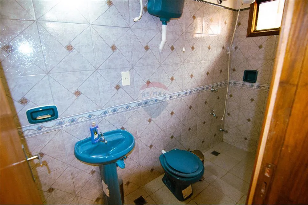VENDO HERMOSO CHALET EN LAMBARÉ B° PUERTO PABLA — foto 3