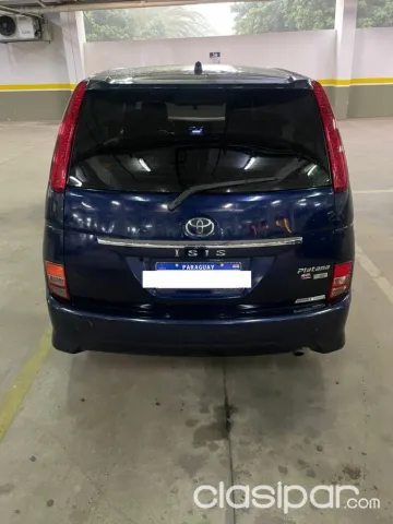 Toyota Isis 2010 — foto 7