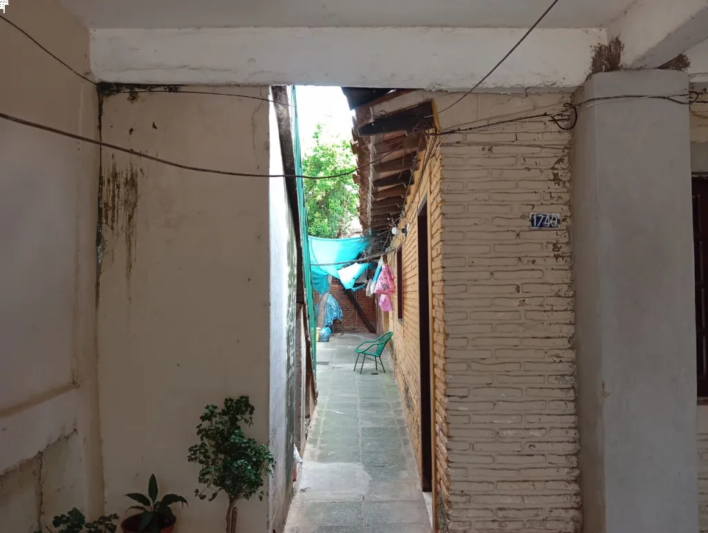 VENDO CASA CON EXCELENTE UBICACION — foto 2