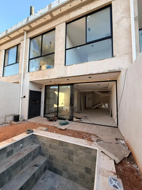 *DUPLEX EN ALQUILER 3DORM.EN SUITE AMOBLADO ASUNCION COD 6942 — foto 3