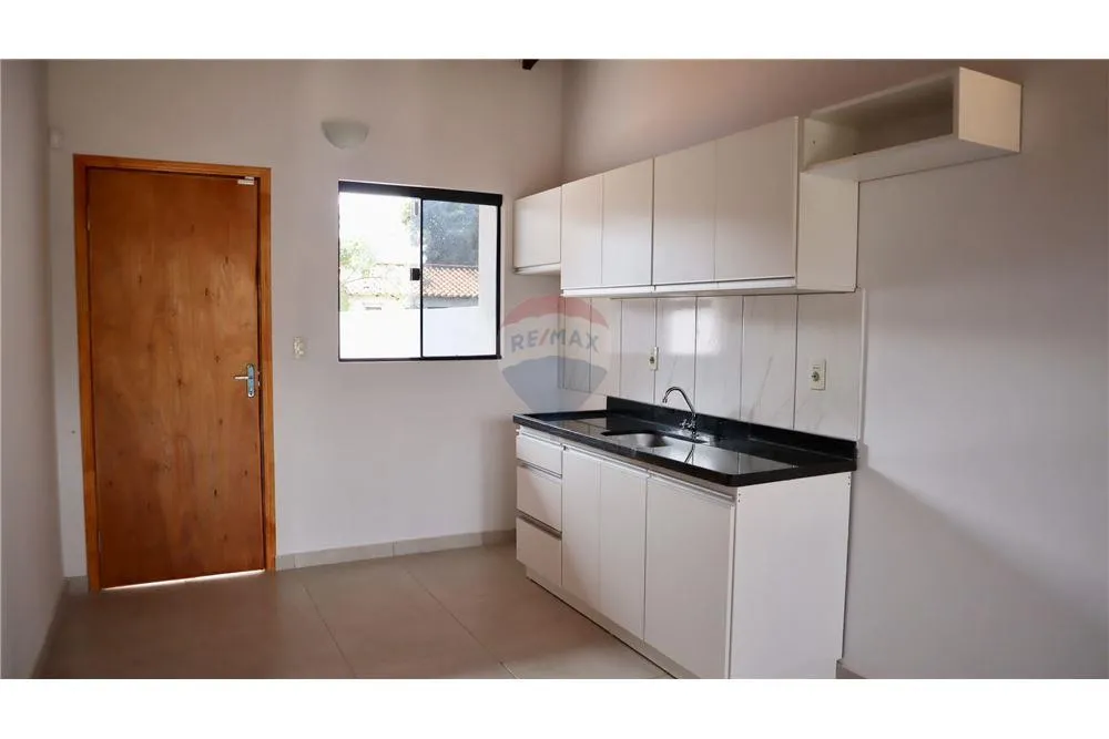 Chalet de 2 hab. a estrenar, zona Abasto Norte. — foto 2
