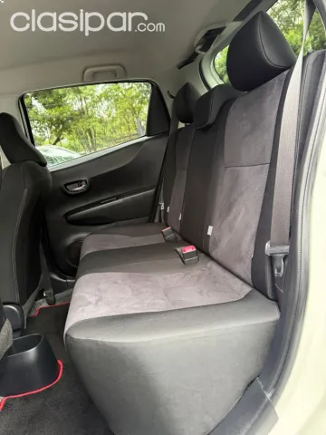 Toyota Vitz 2015 — foto 4