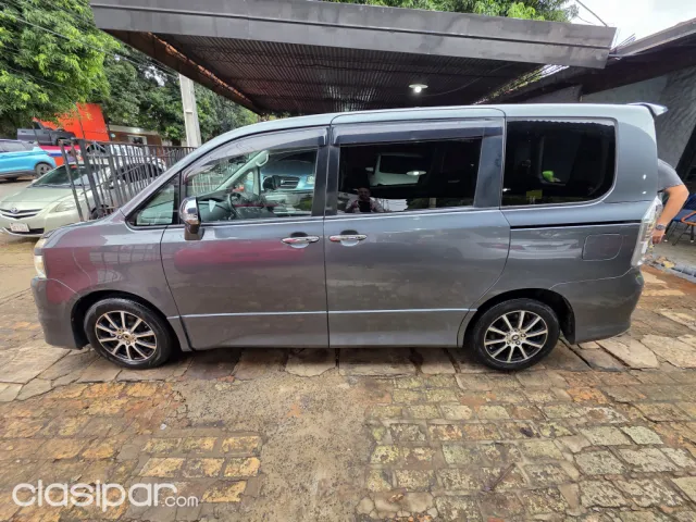 Toyota Noah 2008 — foto 7