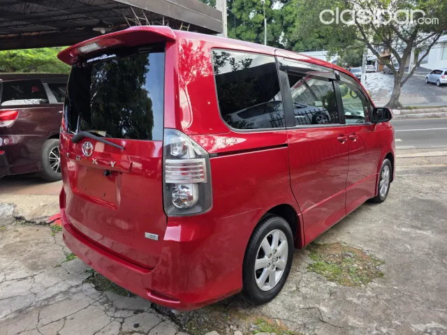 Toyota Noah 2007 — foto 6