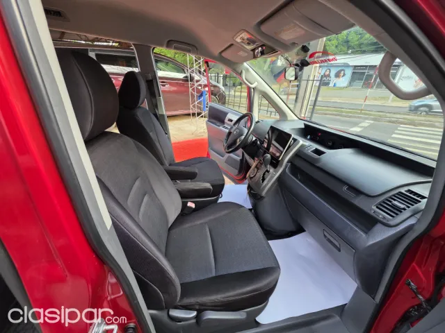 Toyota Noah 2007 - foto 8