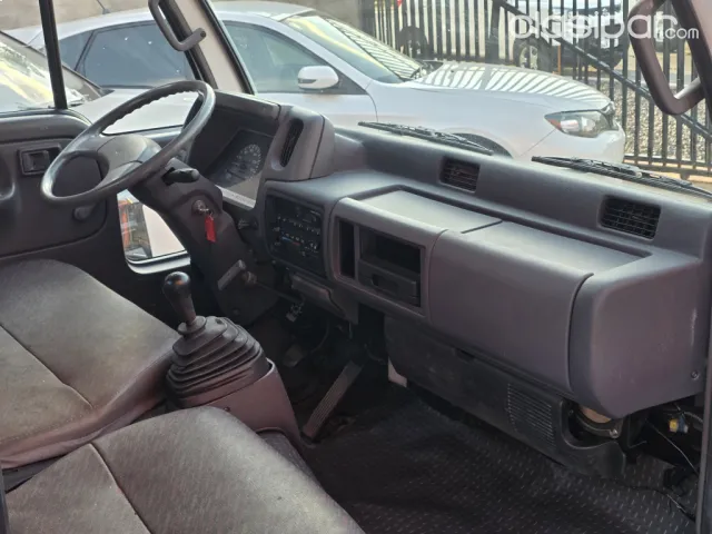 Nissan No especificado 1992 — foto 3