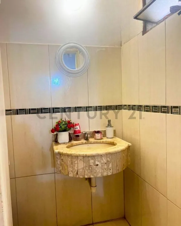 Casa en venta en Mburucuyá, Asunción — foto 3