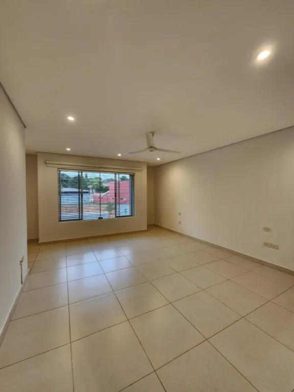 Casa en Alquiler, Zona super residencial, Barrio Manora. — foto 2