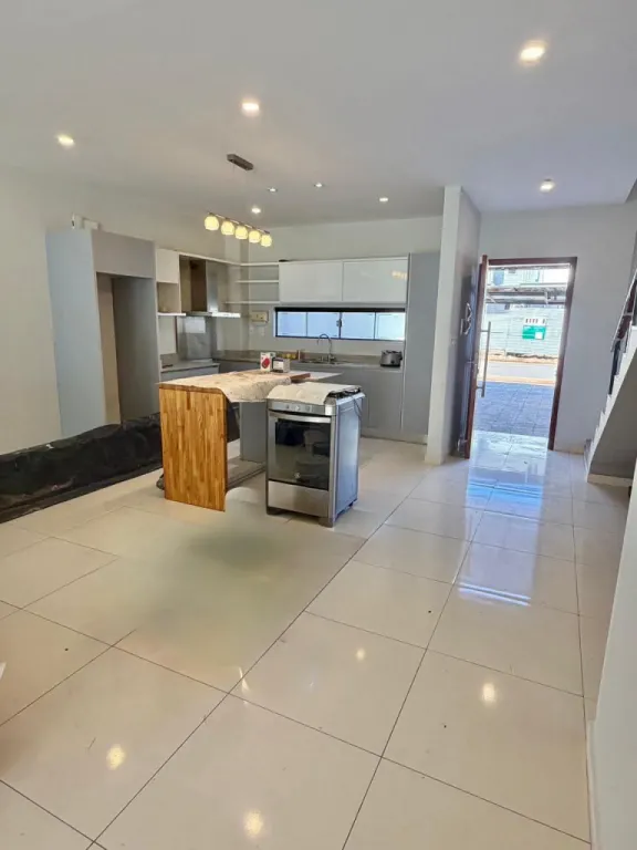 ALQUILO DUPLEX EN LUQUE JARDIN DE ORO COD 6965 — foto 3