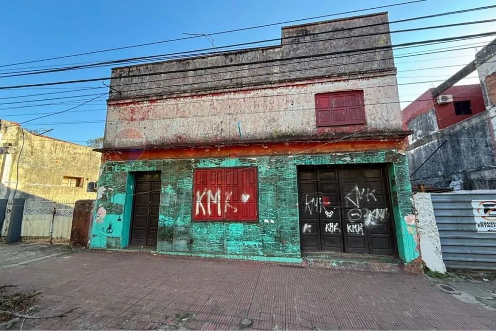 Propiedad en venta en pleno centro de Encarnación — foto 2