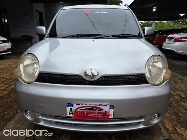 Toyota Sienta 2005 — foto 4