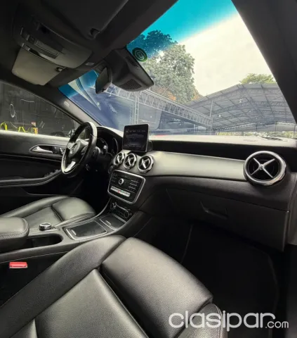 Mercedes-Benz 200 2018 — foto 8