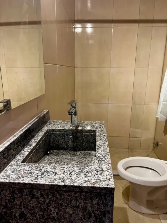 INVERSIÓN RENTABLE. EDIFICIO DE 12 DEPARTAMENTOS EN VENTA - MRA — foto 3