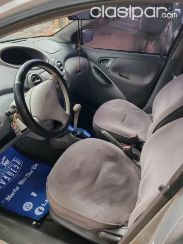 Toyota Platz 2001 — foto 7