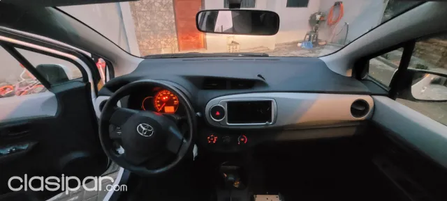 Toyota New Vitz 2013 — foto 4