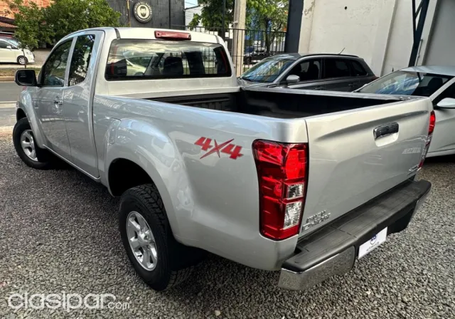 Isuzu D-Max 2018 — foto 5