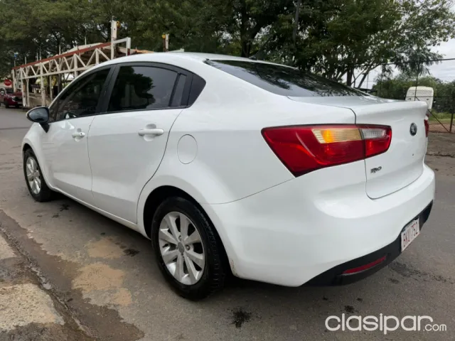 Kia Rio 2013 — foto 4