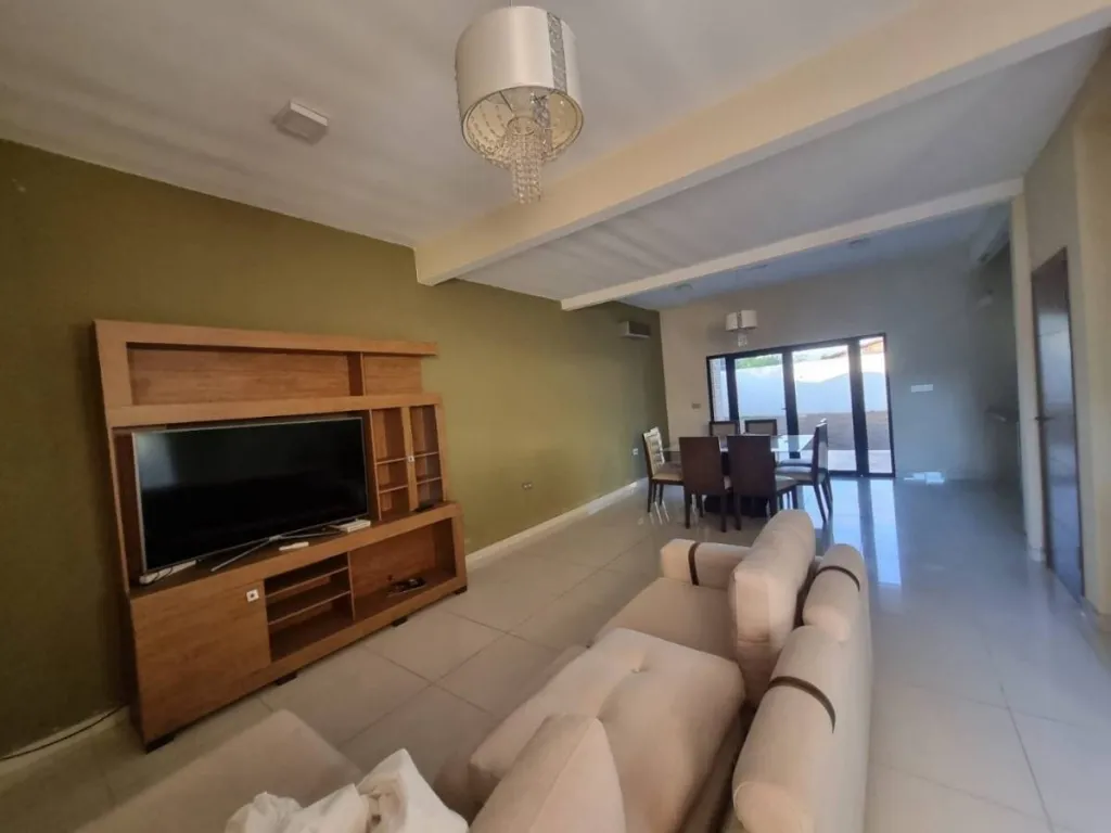 ALQUILO CASA AMOBLADA 4 DORMITORIOS EN SAN LORENZO — foto 3