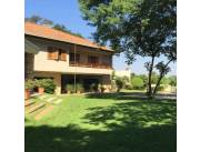 ZONA DISTRITO PERSEVERANCIA 🏰 VENDO IMPONENTE RESIDENCIA ‼ 📍 Barrio Virgen del Huerto |