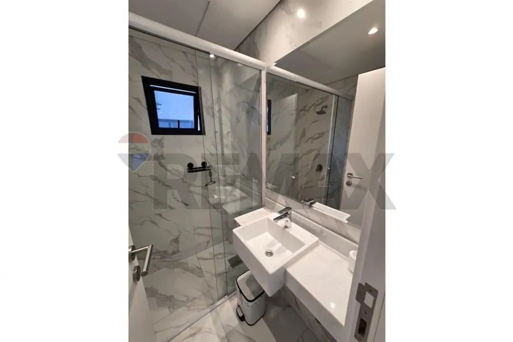 En Alquiler Hermoso Departamento Amoblado — foto 2