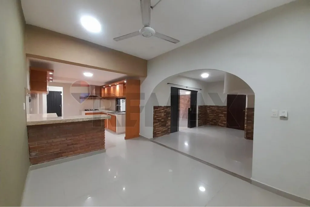 En Venta - Casa -Lambaré, Central, Paraguay — foto 2