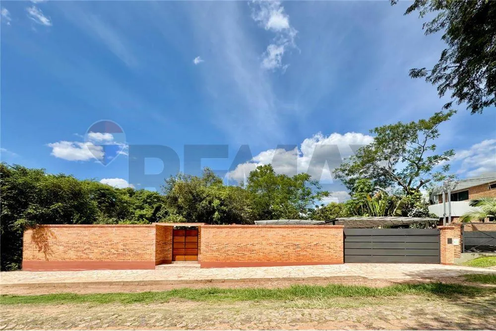 En Venta -Casa de Verano - San Bernardino, Cordillera, Paraguay — foto 2