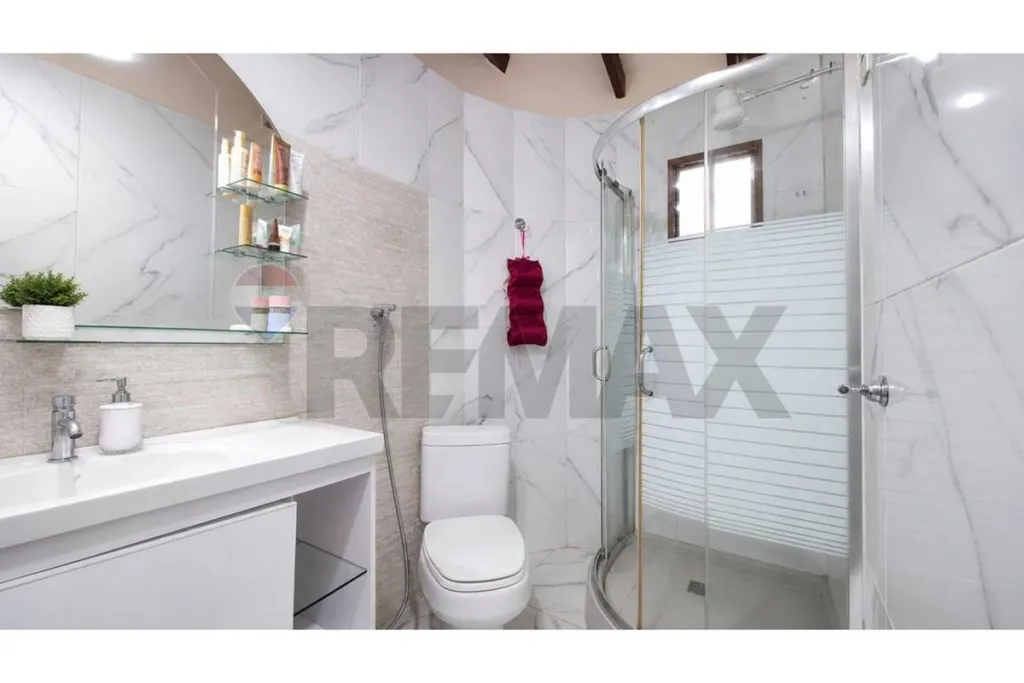 CASA EN VENTA LAMBARÉ | BARRIO VALLE APUA I — foto 3