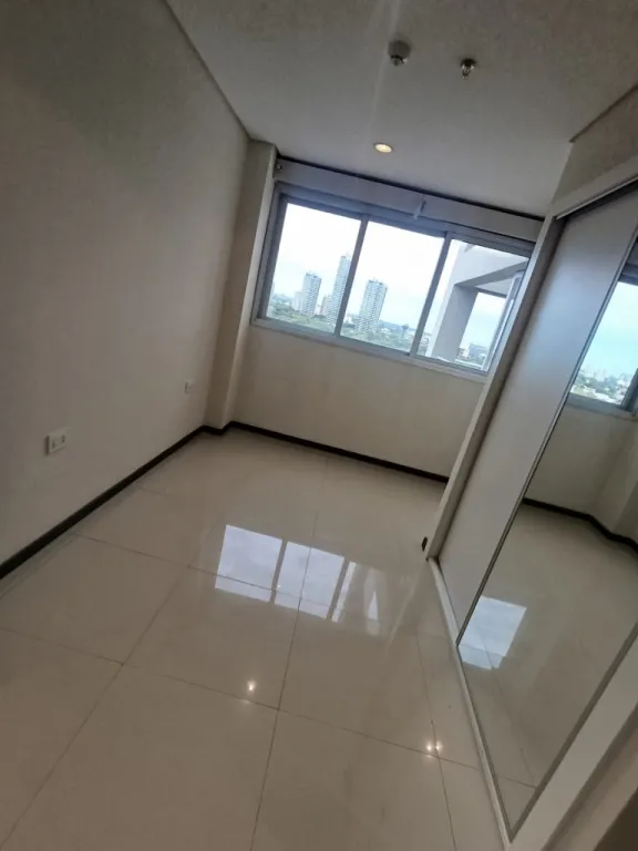 Exclusivo Departamento en Venta: Lujo y Confort en el Prestigioso Barrio Mburucuya, Asu. — foto 2