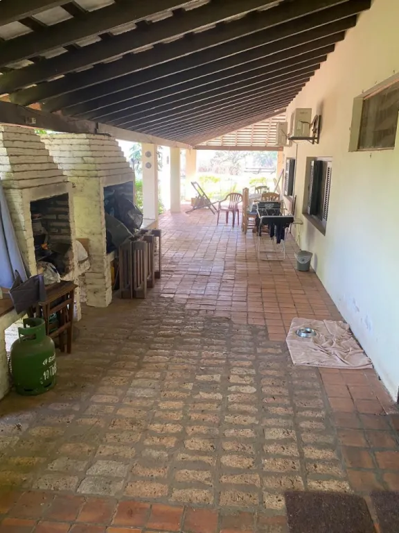 Por viaje, propietario vende casa quinta en Ypacaraí — foto 3