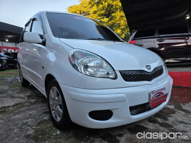 Toyota Funcargo 2003 — foto 3