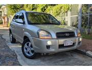 VENDO HYUNDAI TUCSON AÑO 2006!!!