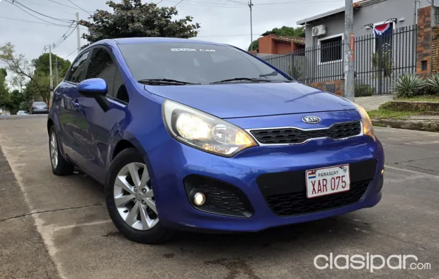 Kia Rio Hatchback 2012 — foto 2