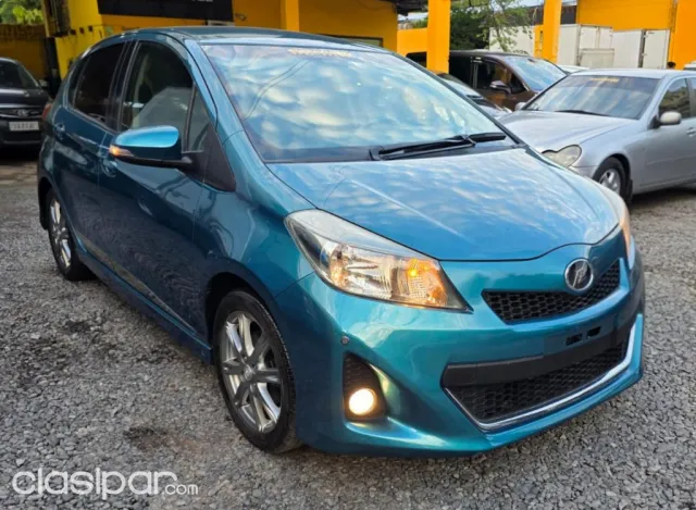 Toyota Vitz 2011 — foto 3