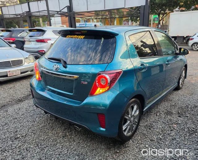 Toyota Vitz 2011 — foto 6