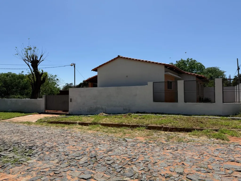 Vendo Casa en San Lorenzo - Zona Coca Cola Barrio Espíritu Santo — foto 3