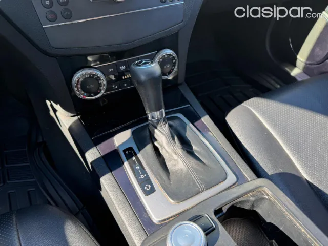 Mercedes-Benz C 200 2010 — foto 4