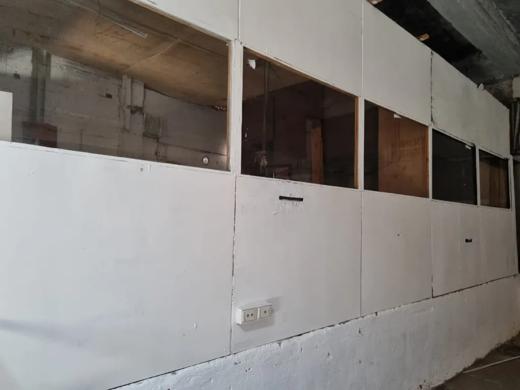 ALQUILO DEPOSITO EN FERNANDO DE LA MORA‼️ C- 1026 — foto 2