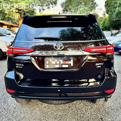 Toyota Fortuner 2023 — foto 6