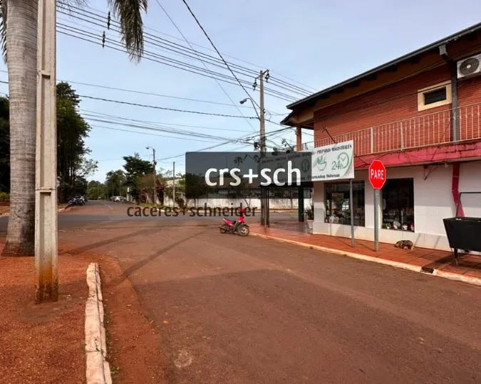 En venta casa + salón comercial en Hohenau Centro — foto 3