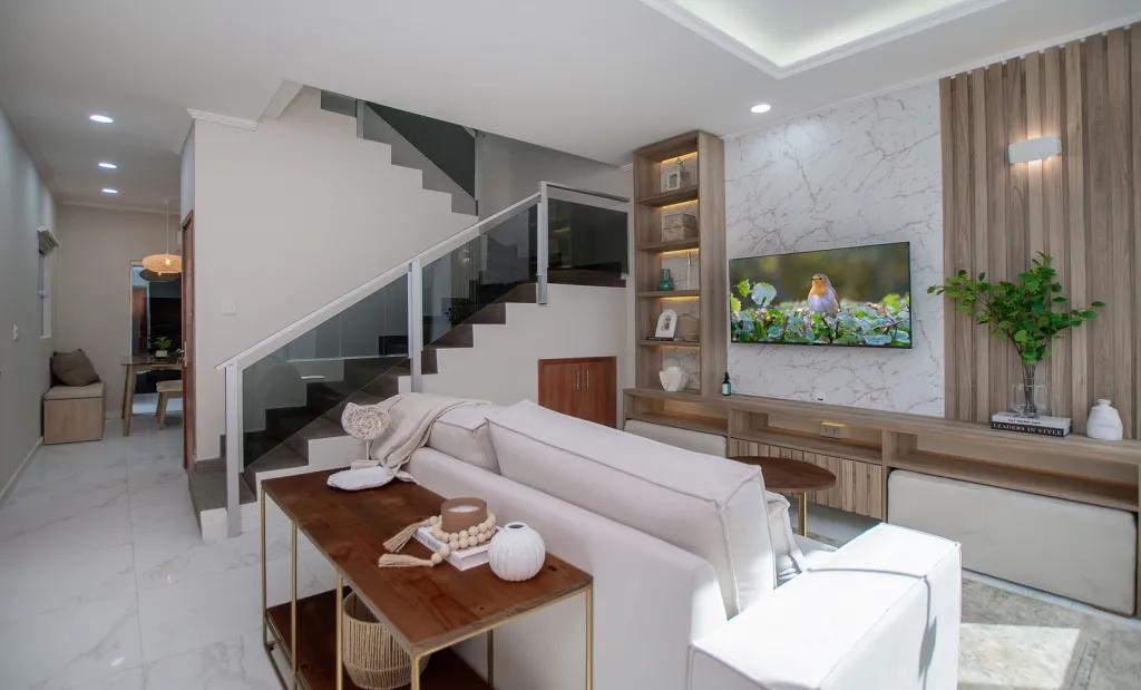 LAMBARÉ, ITA ENRAMADA: IMPECABLE CASA DÚPLEX AMOBLADA, 3 DORMIT, AMPLIOS AMBIENTES, PISCIN — foto 3