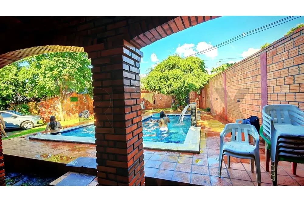 Local + casa + quinta con piscina en Itauguá — foto 2