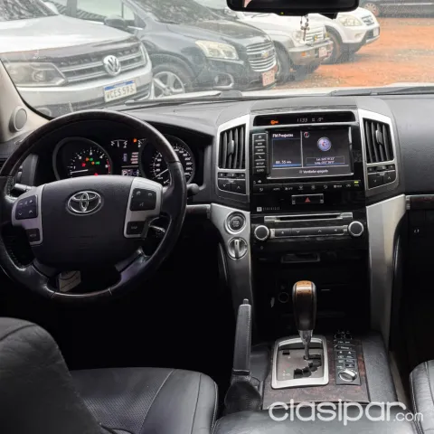 Toyota Land Cruiser 2013 — foto 4