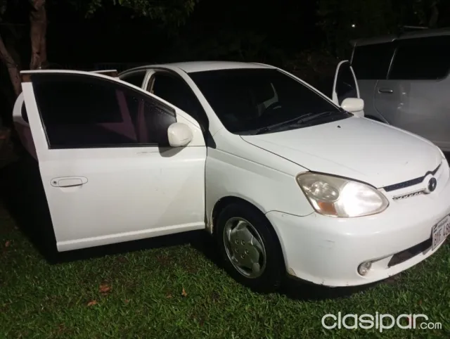 Toyota Platz 2005 — foto 2