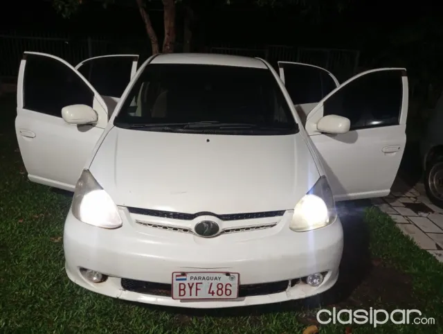 Toyota Platz 2005 — foto 4