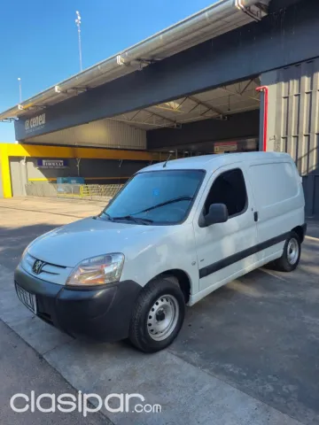 Peugeot Partnetr 2017 - foto 2