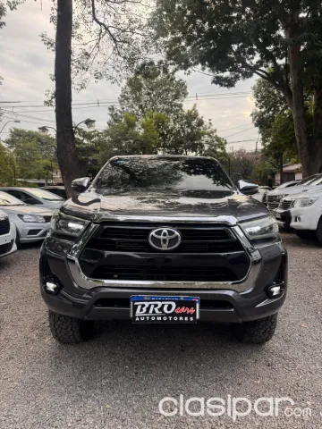 Toyota Hilux 2018 — foto 2