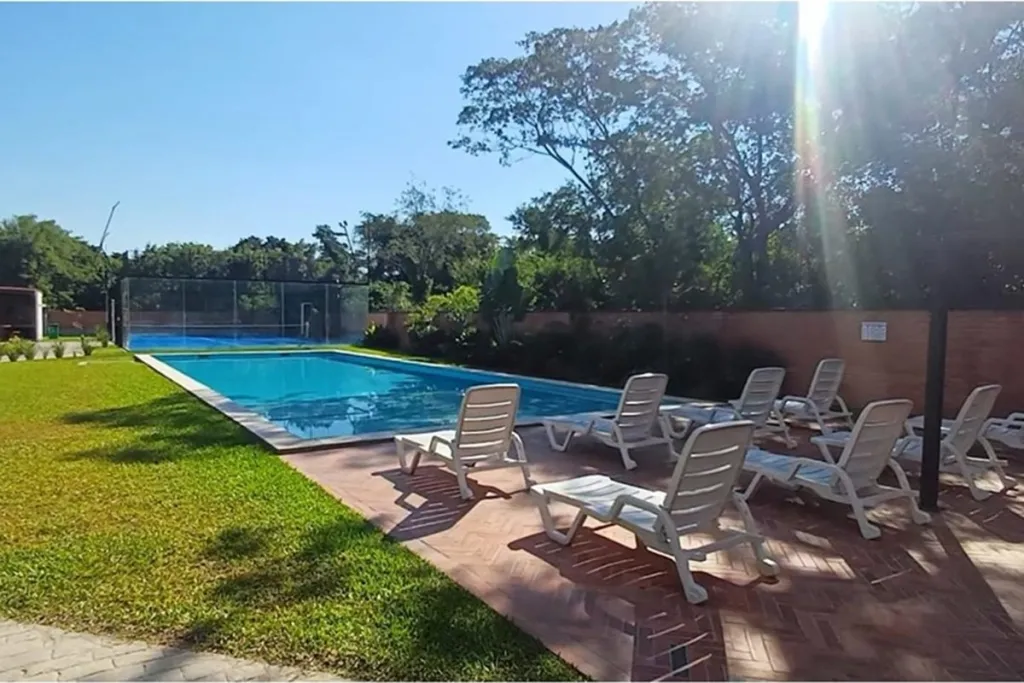 Alquilo departamento en Luque zona Ykua Karanday — foto 3